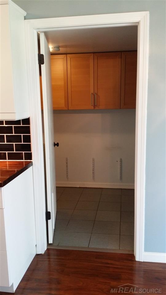 1855 Meadow Dale Court Rochester Hills, MI 48309 - Photo 11 of 20