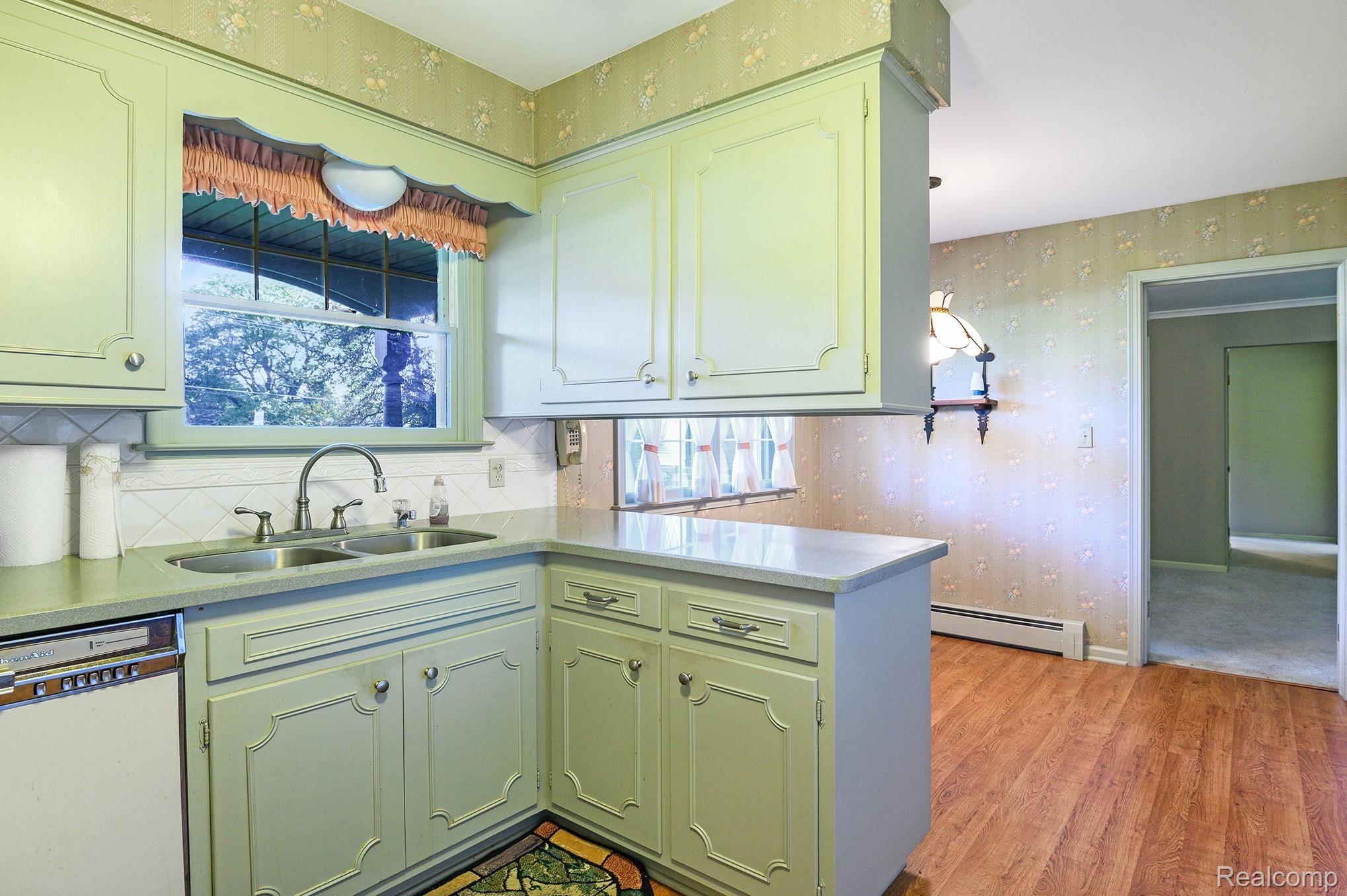 606 East Rolston Road Linden, MI 48451 - Photo 15 of 35 2 (5).jpg