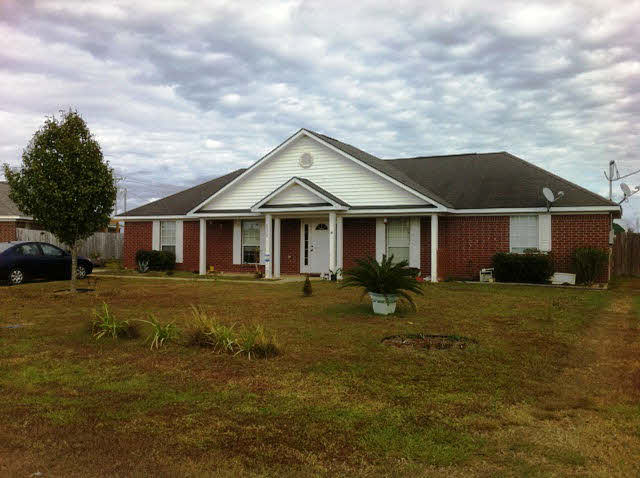 8976 Caitlin Street Foley, AL 36535 - Photo 1 of 1