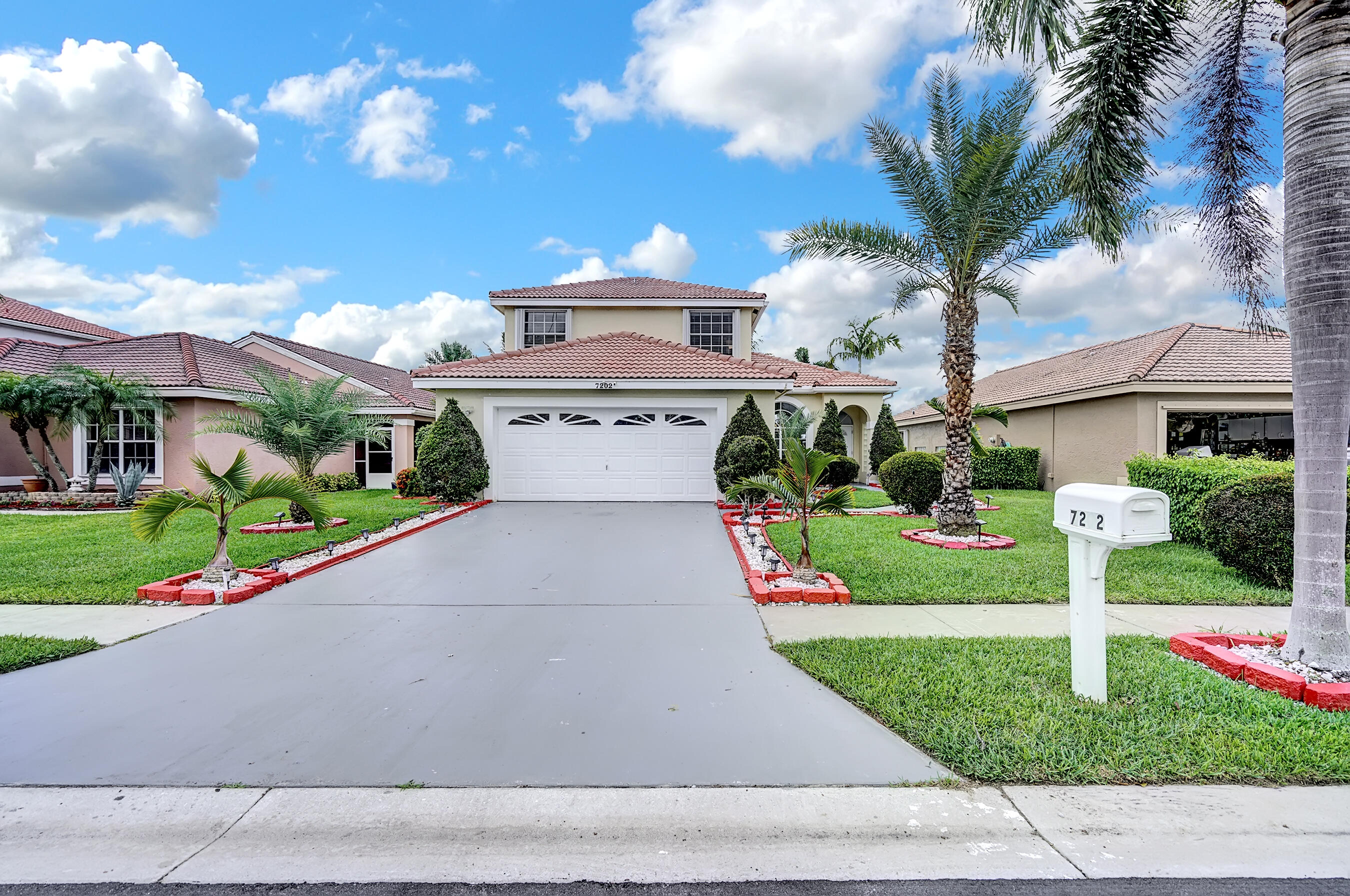 7202 Michigan Isle Road Lake Worth, FL 33467 - Photo 2 of 46 _DSC5805