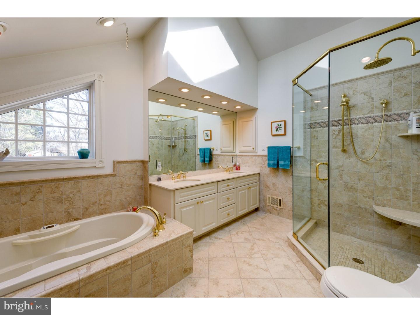 705 Gulph Road Wayne, PA 19087 - Photo 18 of 25