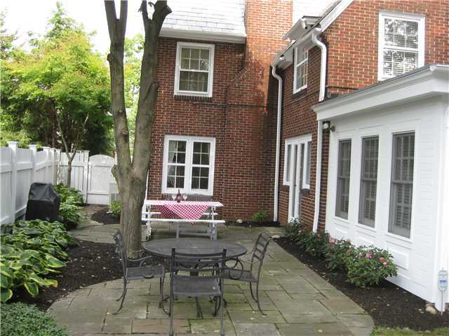 1931 Stanford Road Upper Arlington, OH 43212 - Photo 25 of 25