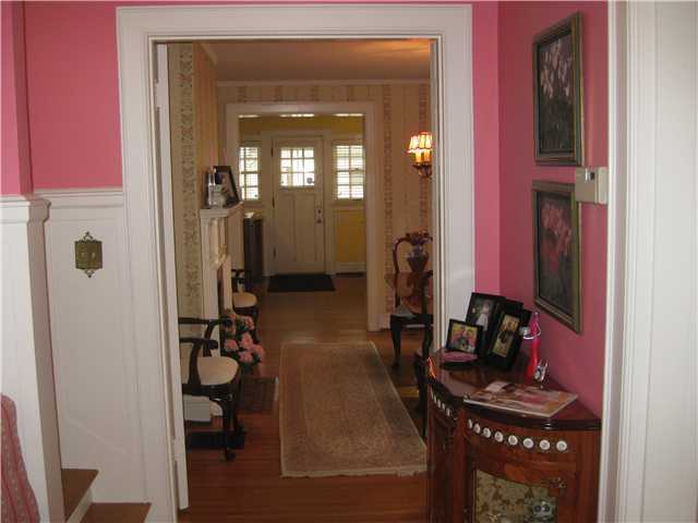 1931 Stanford Road Upper Arlington, OH 43212 - Photo 5 of 25