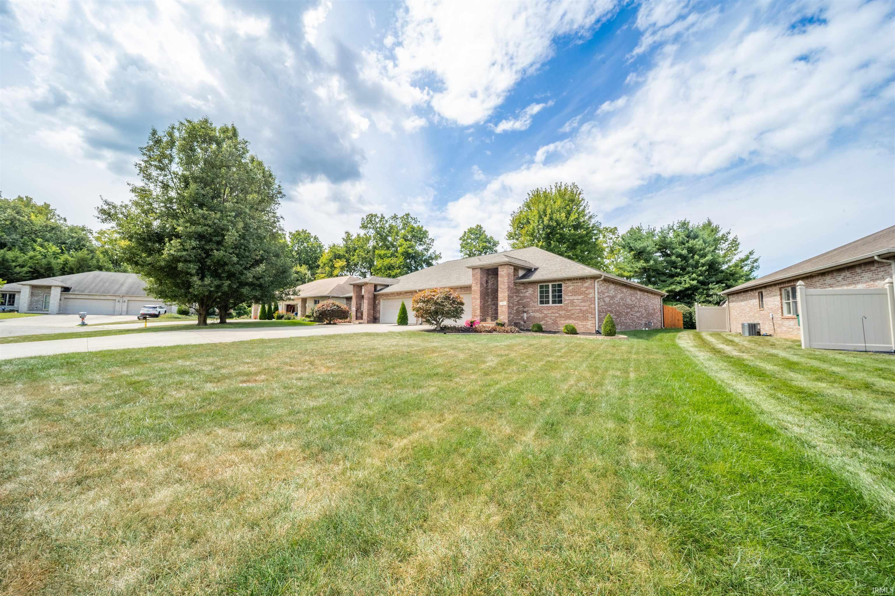 801 Silverwood Road Muncie, IN 47304 - Photo 1 of 25 Gallery Image 1