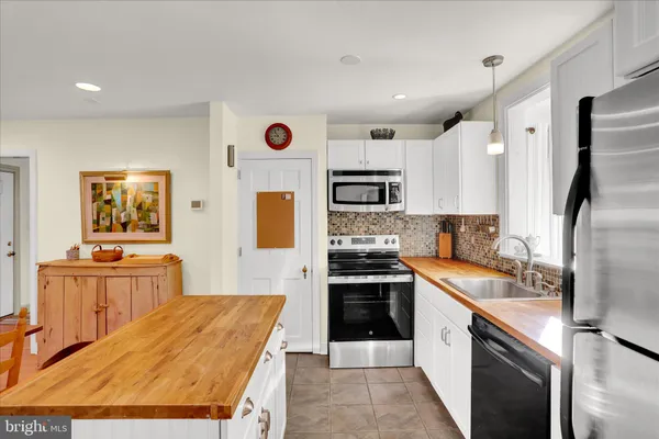 $289,900 | 2606 Philmay Terrace, Unit 2606, Reading, PA 19606