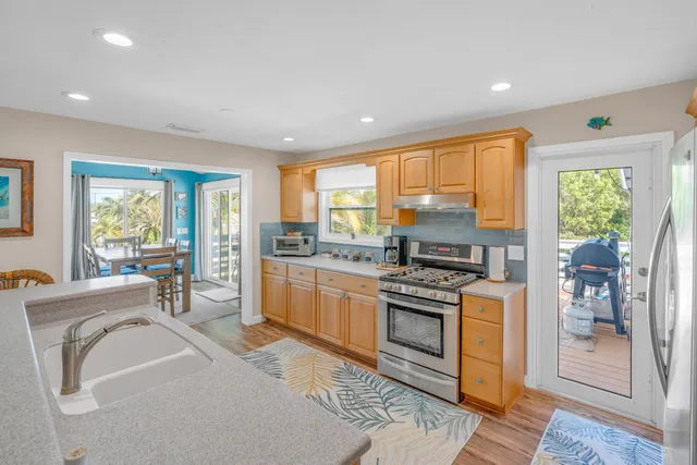 $1,089,000 | 29039 Cedar Drive, Big Pine Key, FL 33043