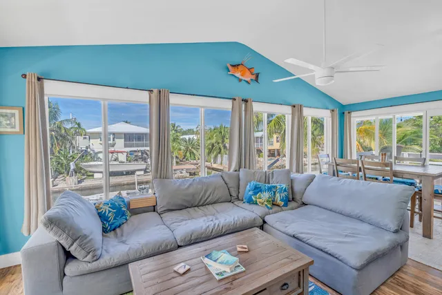 $1,089,000 | 29039 Cedar Drive, Big Pine Key, FL 33043