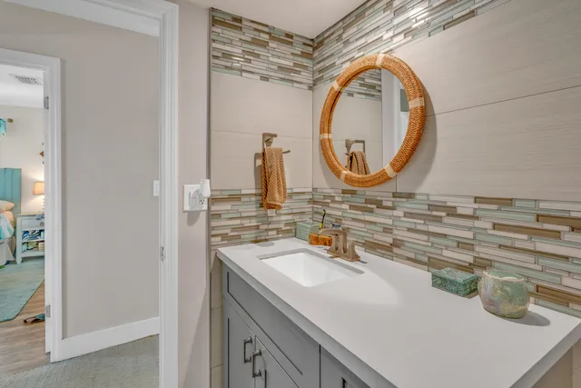 $1,089,000 | 29039 Cedar Drive, Big Pine Key, FL 33043