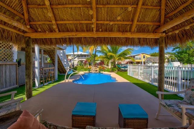 $1,089,000 | 29039 Cedar Drive, Big Pine Key, FL 33043