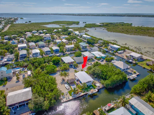 $1,089,000 | 29039 Cedar Drive, Big Pine Key, FL 33043