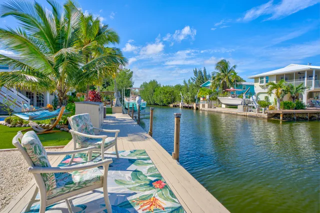 $1,089,000 | 29039 Cedar Drive, Big Pine Key, FL 33043