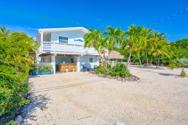 $1,089,000 | 29039 Cedar Drive, Big Pine Key, FL 33043