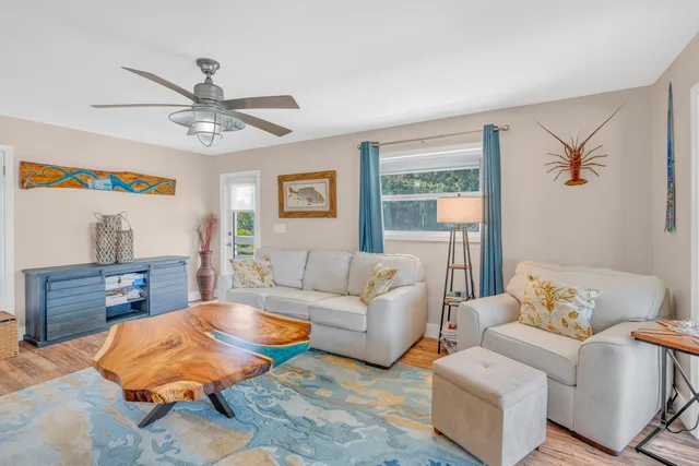 $1,089,000 | 29039 Cedar Drive, Big Pine Key, FL 33043