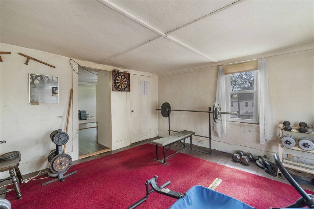 17-19 Whitehall Road Amesbury, MA 01913 - Photo 17 of 37 a room with gym equipment