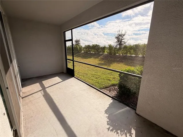 $2,250 | 17534 Crescent Moon Loop, Bradenton, FL 34211