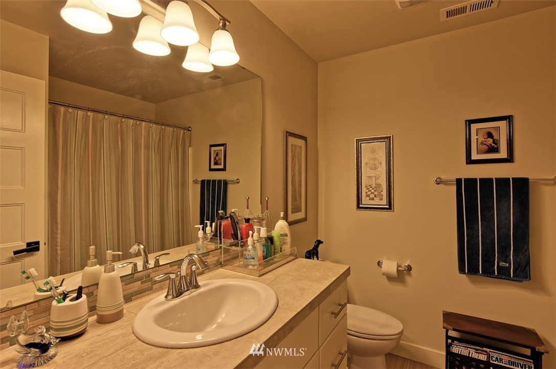 2402 196th Place Southeast Bothell, WA 98012 - Photo 19 of 22