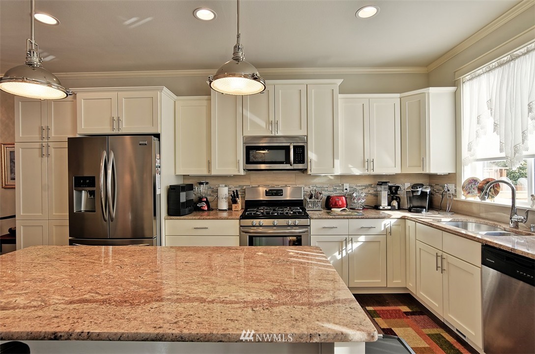 2402 196th Place Southeast Bothell, WA 98012 - Photo 4 of 22