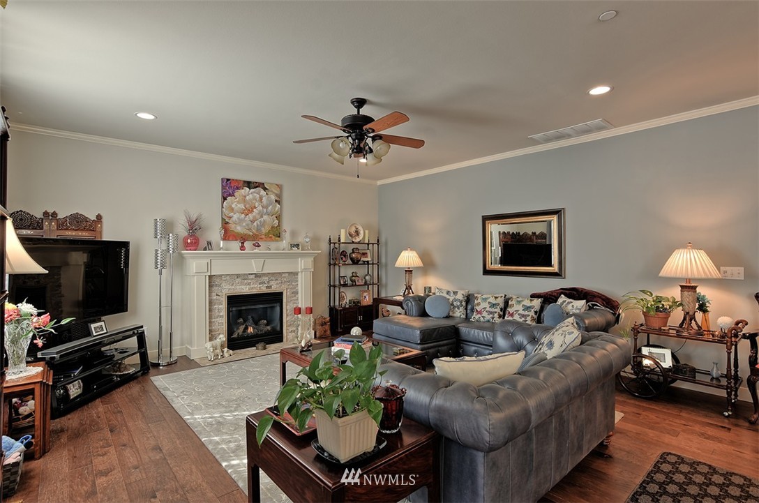 2402 196th Place Southeast Bothell, WA 98012 - Photo 7 of 22