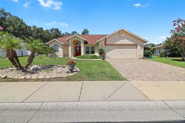 $330,000 | 3640 East Hidden Cove Trail, Hernando, FL 34442