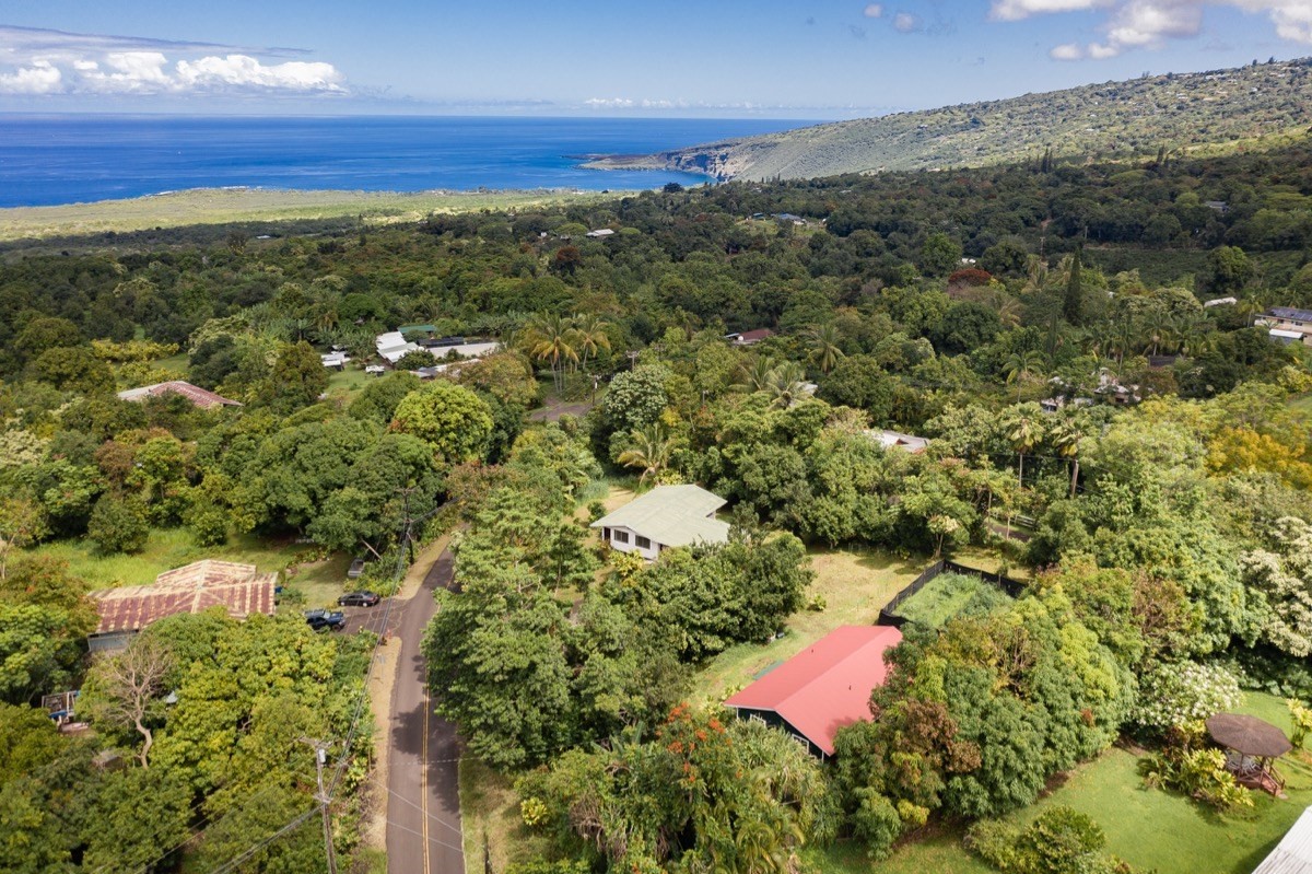 83-5426 Middle Keei Road Captain Cook, HI 96704 - Photo 3 of 30 Gallery Image 3