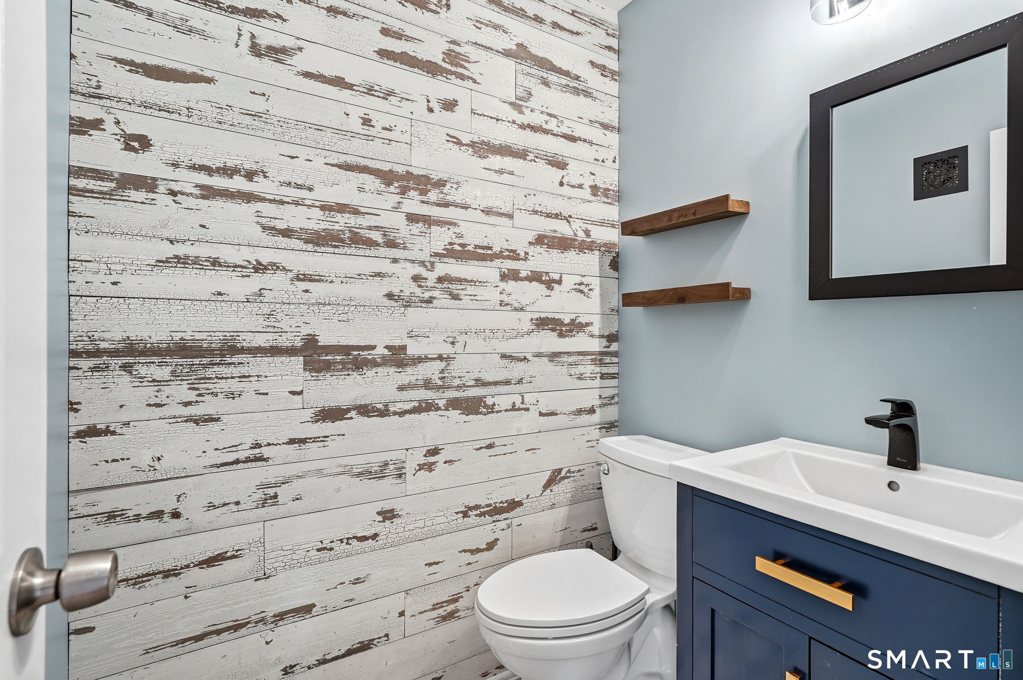 80 County Street, Unit 8A Norwalk, CT 06851 - Photo 8 of 33
