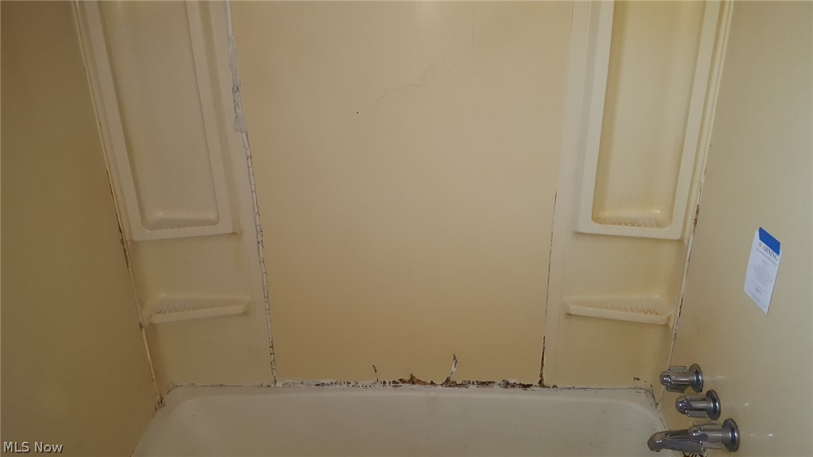 30011 Warren Road Wickliffe, OH 44092 - Photo 22 of 35 Gallery Image 22