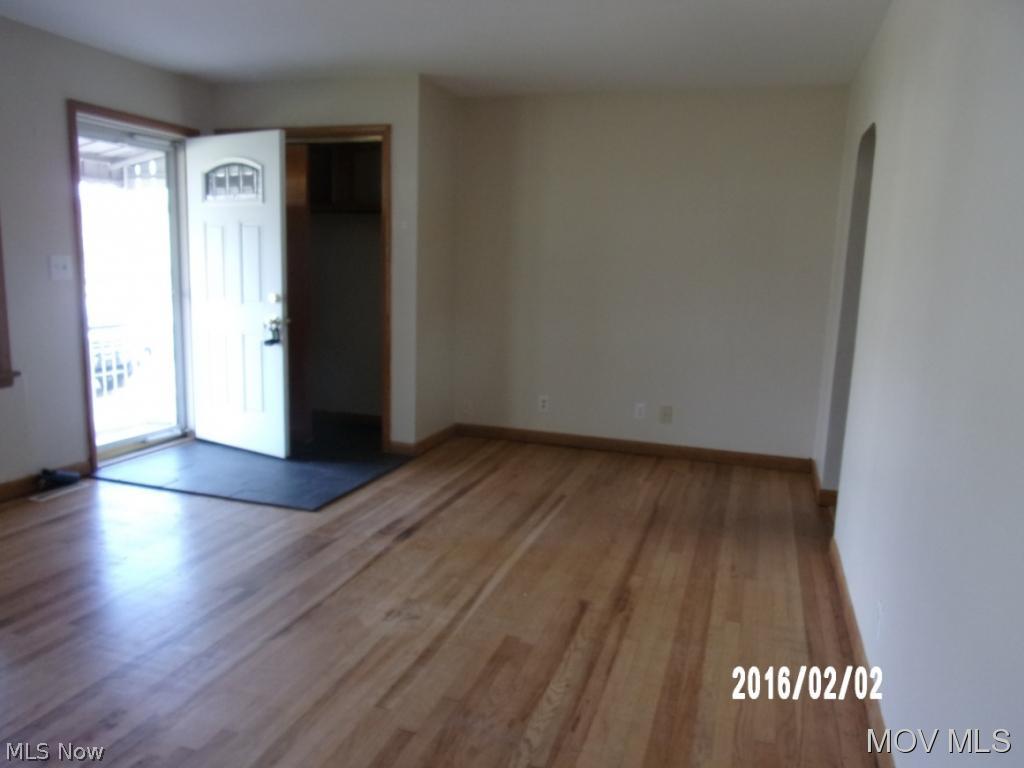 910 16th Street Vienna, WV 26105 - Photo 2 of 12