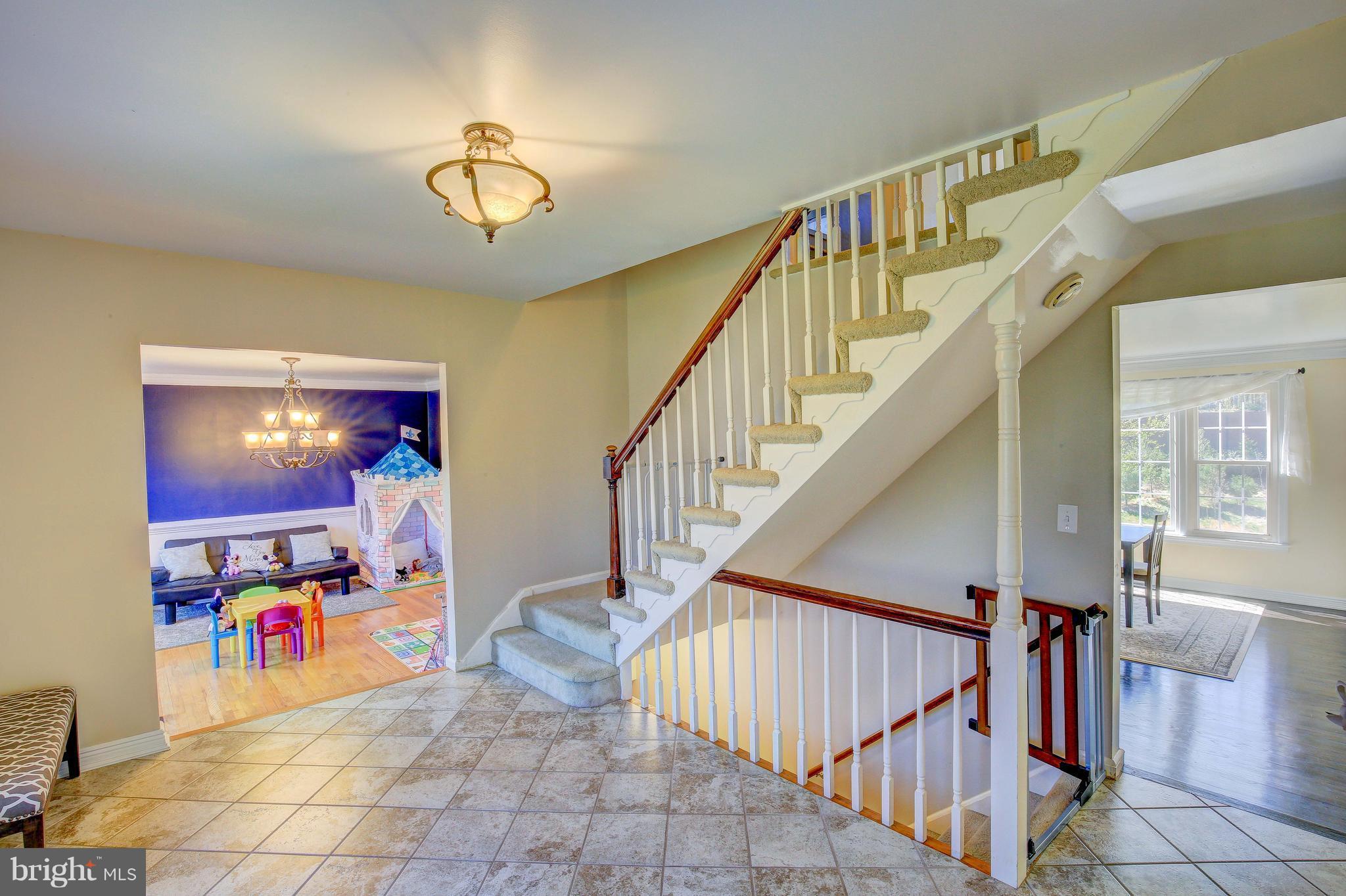 404 Old Stone Road Silver Spring, MD 20904 - Photo 4 of 30 Large Tiled Foyer, the gateway to your new home