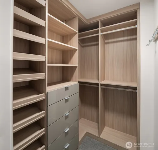 $1,099,900 | 1808 Minor Avenue, Unit 2308, Seattle, WA 98101