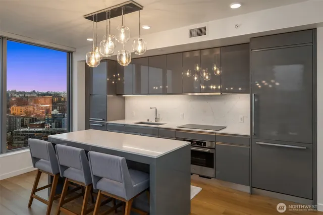 $1,099,900 | 1808 Minor Avenue, Unit 2308, Seattle, WA 98101