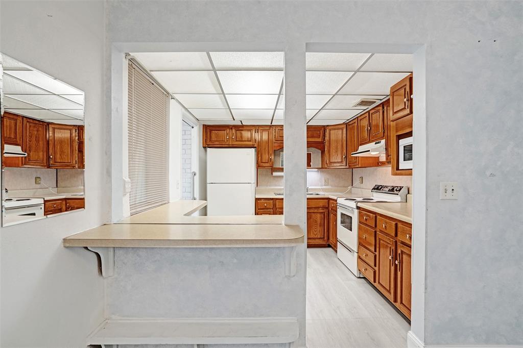 4738 Northwest 5th Street Plantation, FL 33317 - Photo 30 of 68