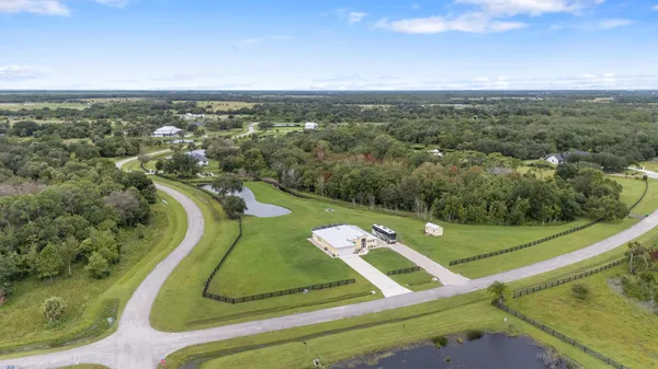 $875,000 | 2143 Southeast 137th Way, Okeechobee, FL 34974