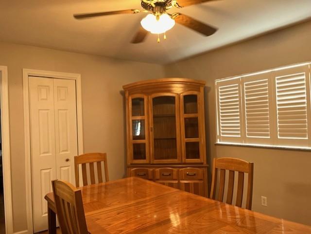 463 Bechman Street Springdale, PA 15144 - Photo 8 of 12 Gallery Image 8