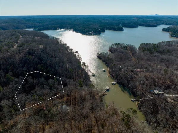$139,900 | Lot 10 Hartwell Cove Drive, Westminster, SC 29693