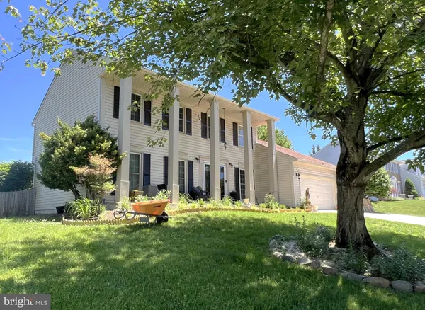 $949,990 | 4603 Sand Rock Lane, Chantilly, VA 20151