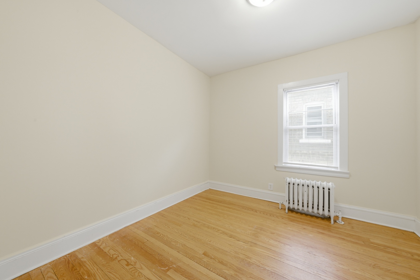 1507 Ridgeland Avenue Berwyn, IL 60402 - Photo 5 of 11