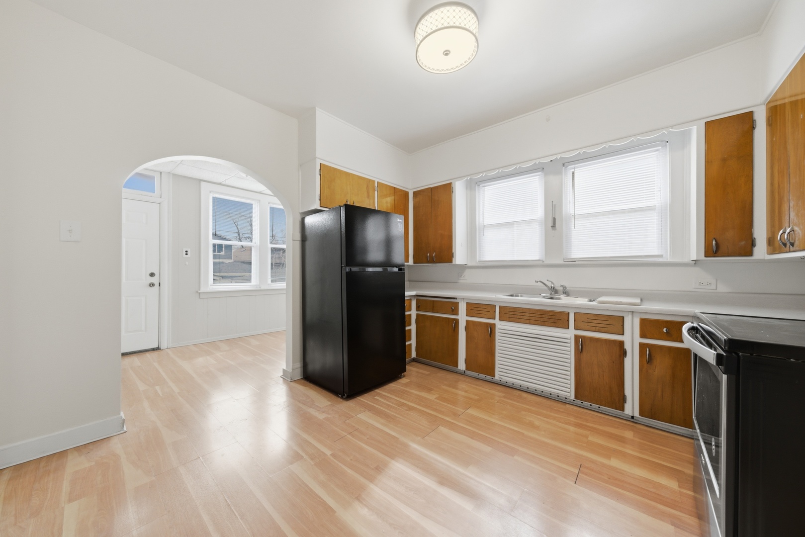 1507 Ridgeland Avenue Berwyn, IL 60402 - Photo 8 of 11