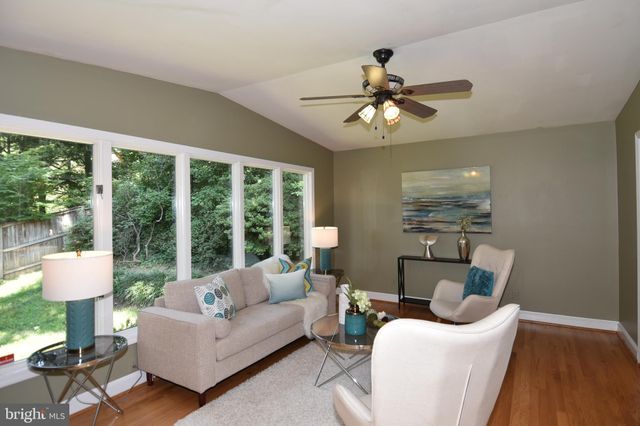 $1,119,000 | 5002 Fort Sumner Drive, Bethesda, MD 20816