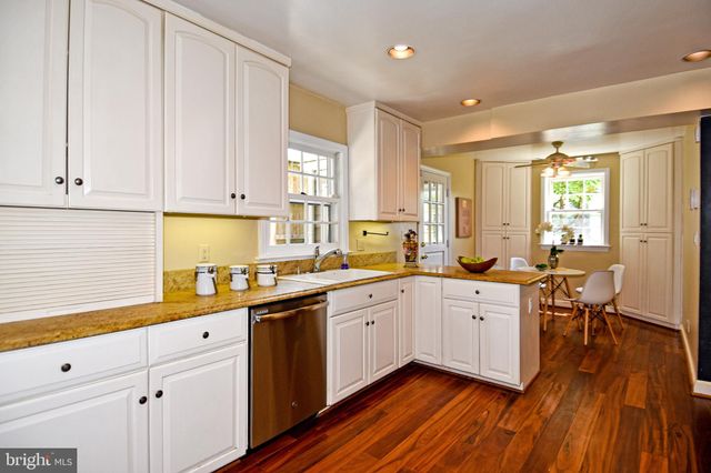 $1,119,000 | 5002 Fort Sumner Drive, Bethesda, MD 20816