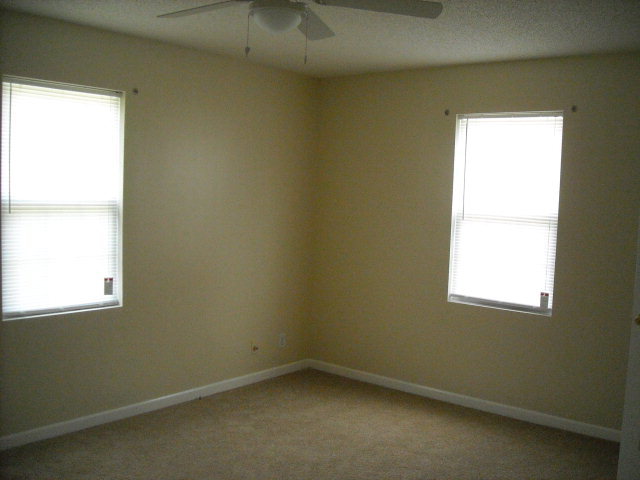 5899 Mt Pleasant Church Road Macon, GA 31216 - Photo 8 of 11 an empty room with a window