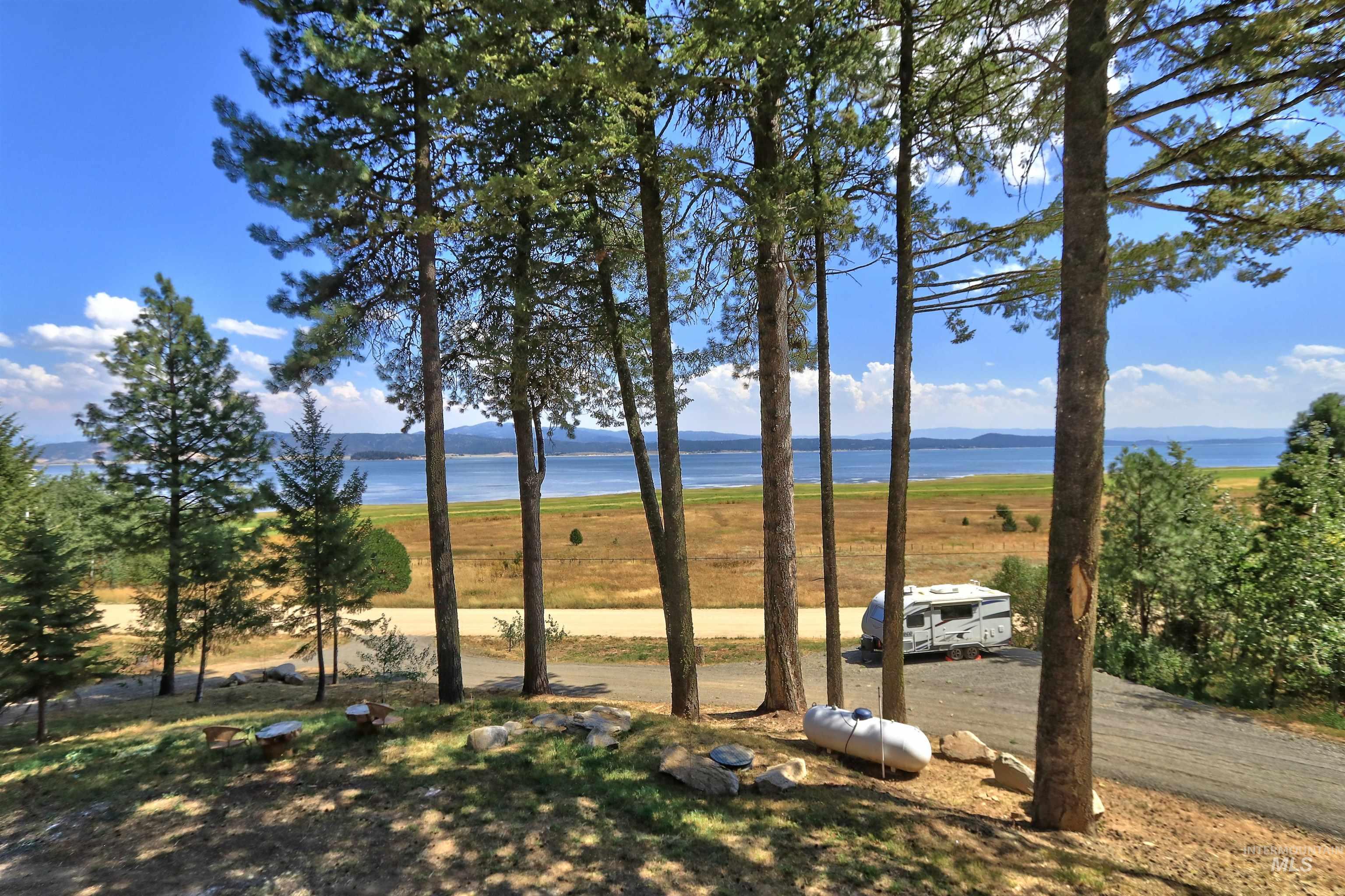 1539 West Mountain Road Cascade, ID 83611 - Photo 23 of 33 Water view
