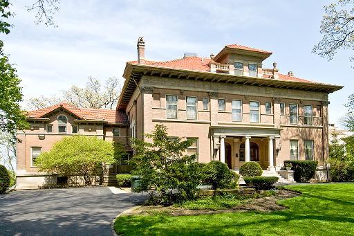 627 Sheridan Road Winnetka, IL 60093 - Photo 1 of 1 Gallery Image 1