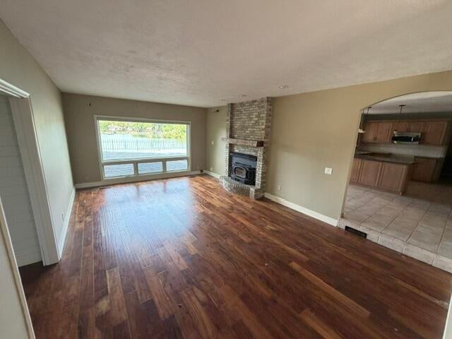 44 Ginger Woods Road Valley, NE 68064 - Photo 7 of 22 Gallery Image 7