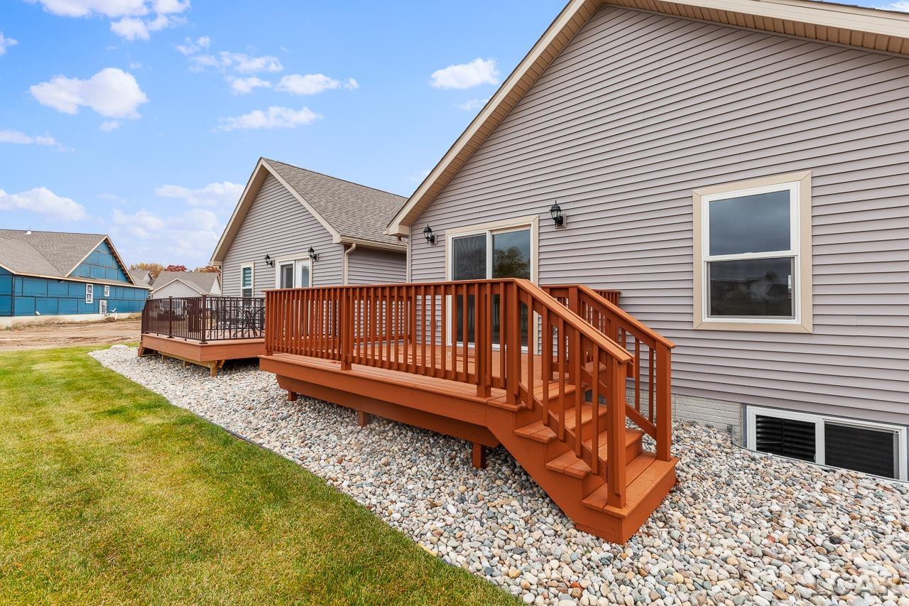 563 Ridge Lane Tecumseh, MI 49286 - Photo 5 of 38 50066988-4.JPG