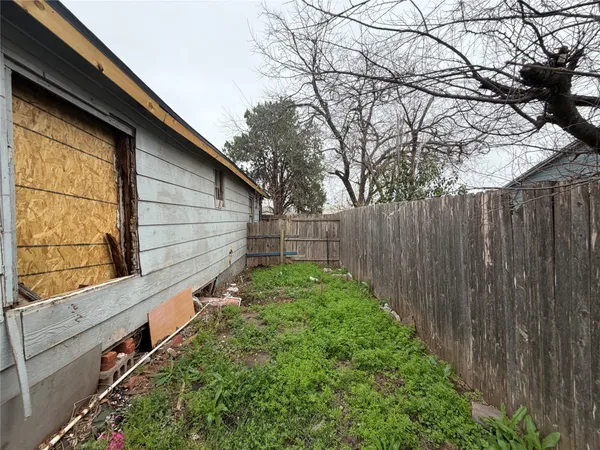 $72,500 | 1374 Chestnut Street, Abilene, TX 79602