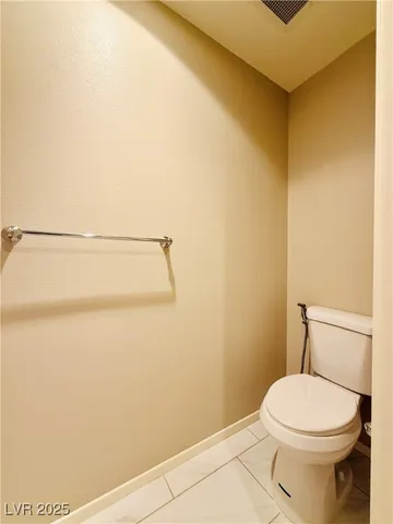 $2,400 | 8255 South Las Vegas Boulevard, Unit 1520, Las Vegas, NV 89123