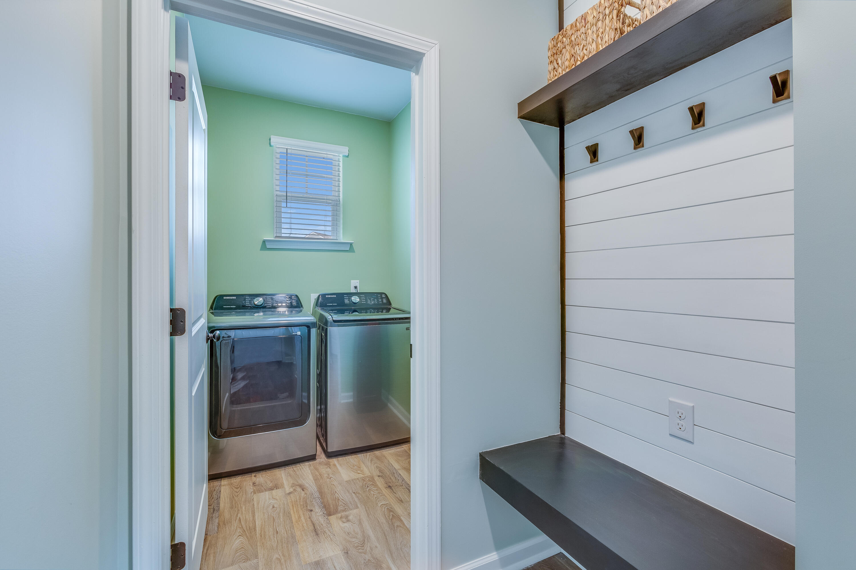 444 Cedarview Road Summerville, SC 29486 - Photo 6 of 32 444CedarviewRd.NicoleBurbagePhoto-14