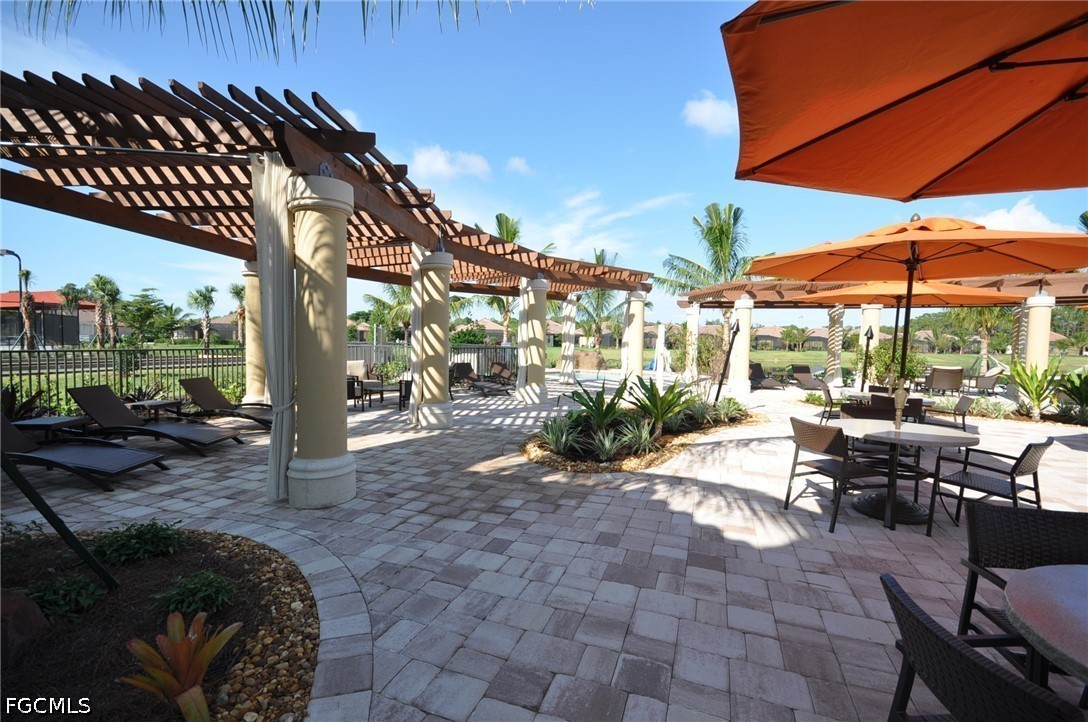 9727 Acqua Court, Unit 433 Naples, FL 34113 - Photo 36 of 43 Gallery Image 36
