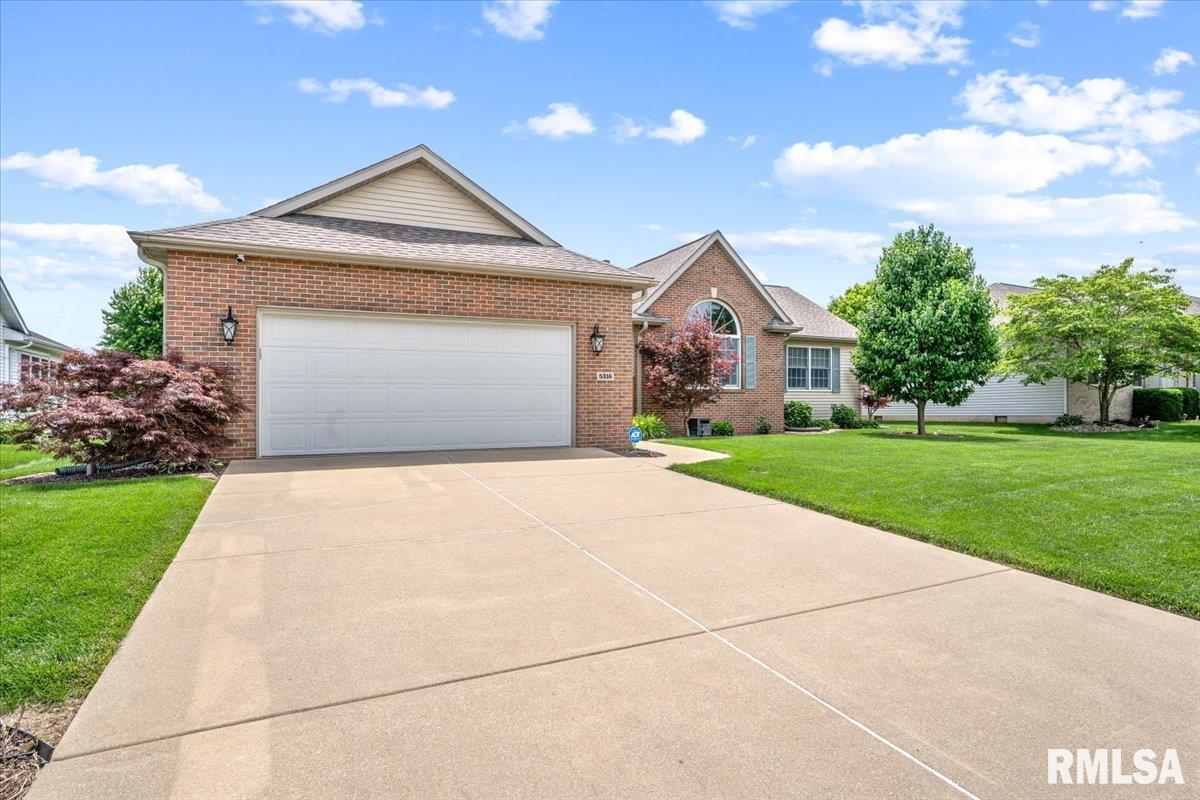 5316 Manhattan Drive Springfield, IL 62711 - Photo 4 of 45 Gallery Image 4