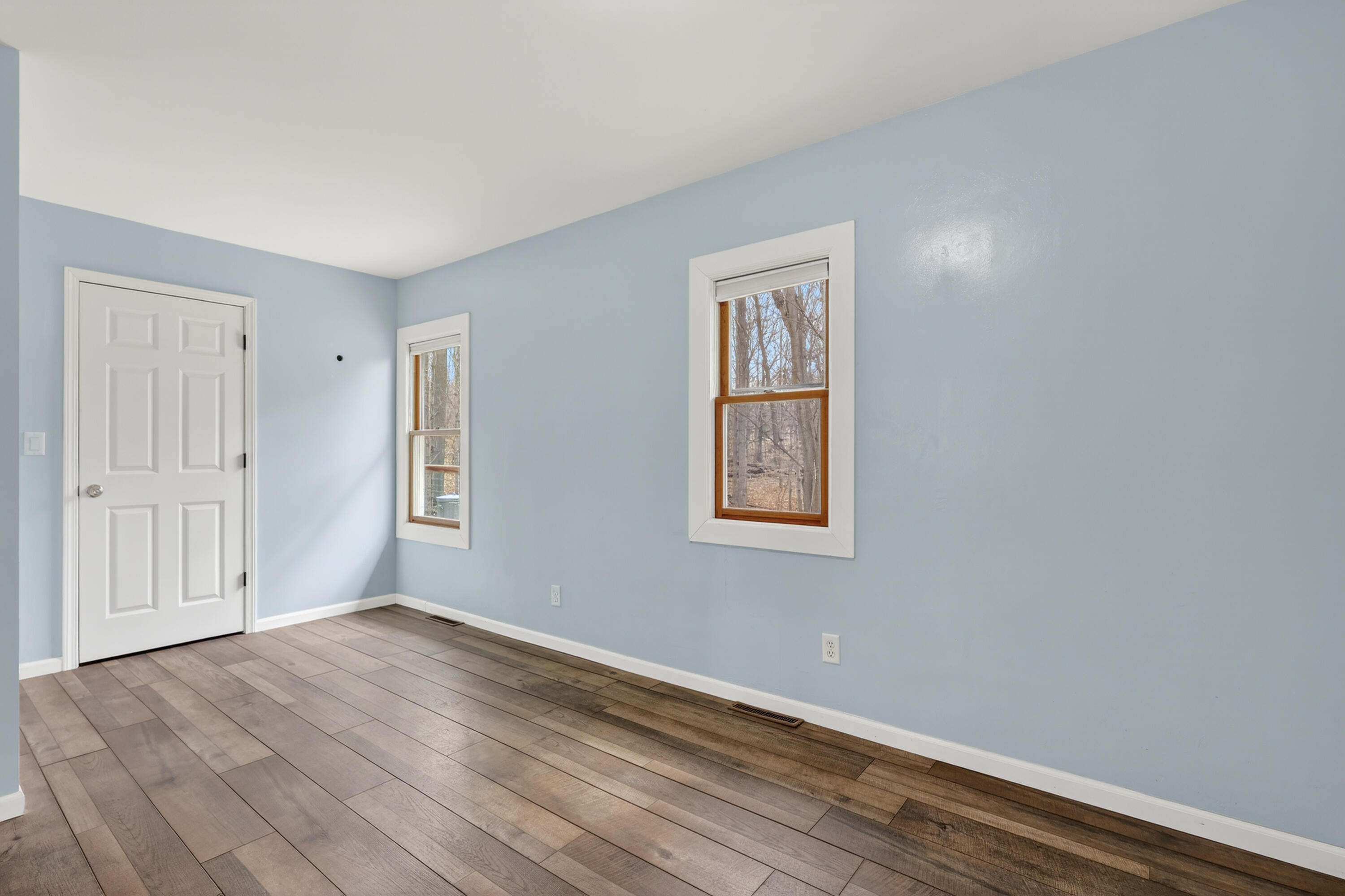 5169 Farr Road Fruitport, MI 49415 - Photo 19 of 46 19-5169-Farr-Rd-Fruitport-MI-49415-Windo